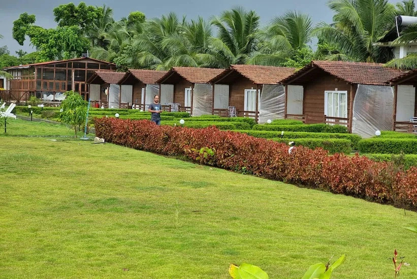 Lazy Bee Cottages