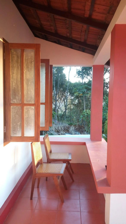 Verdant Vagamon Cottage