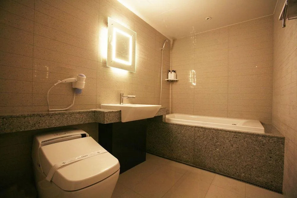 Form Hotel