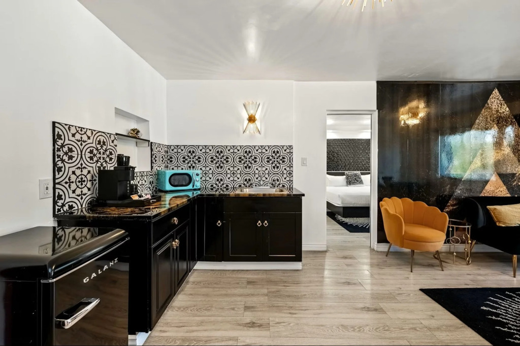Hotel ZAZZ