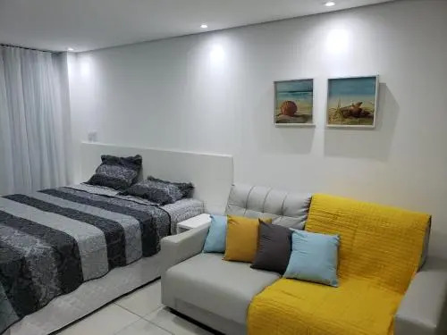 Laguna Beach Flat