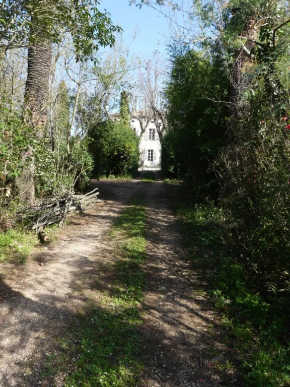 Le charme d'une vieille bastide provençale