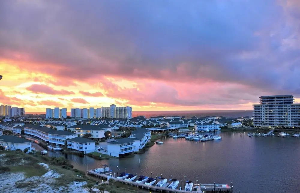 Sunshine Haven 3202 - 2 Br Condo
