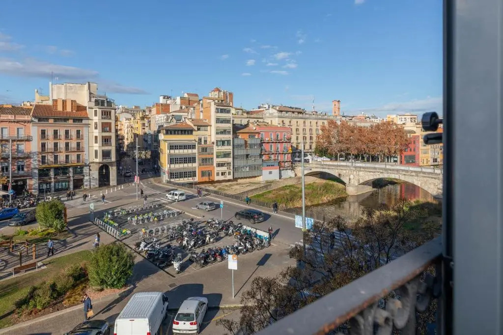 Flateli Plaça Catalunya 10