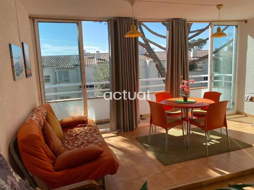 Apartamento Politur J-30