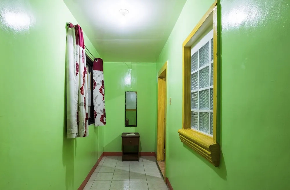 Sandra Taylor Lodge