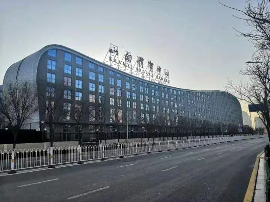 IU Hotels Taiyuan Jinyanghu Hongdenglong Stadiums