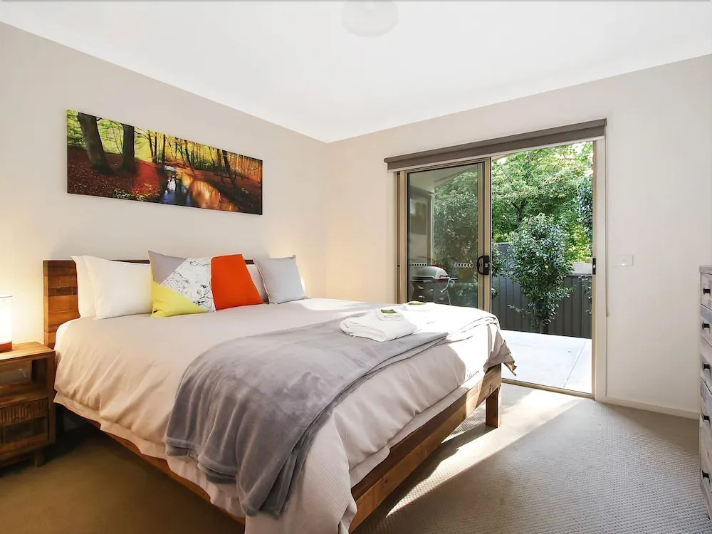 Bright Delight - Modern Luxury