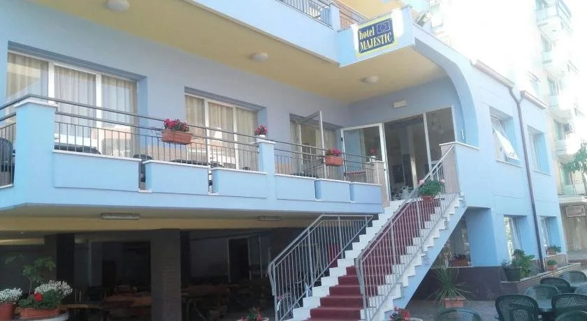 Hotel Majestic