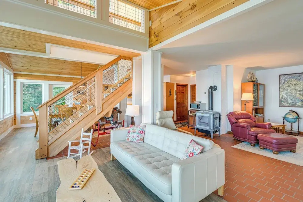 Oceanfront Frenchman Bay Home: Stunning View