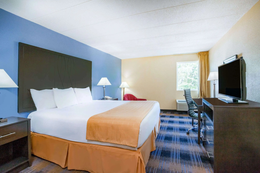 Days Inn by Wyndham Wilkes Barre