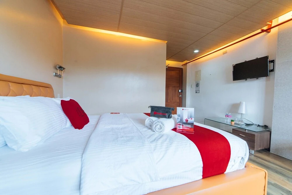 Lawaan Econotel by RedDoorz