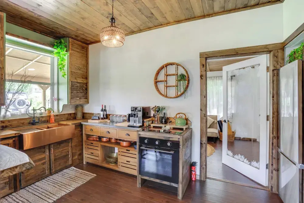< 1 Mi to Downtown Arcadia: Tranquil Wooded Escape