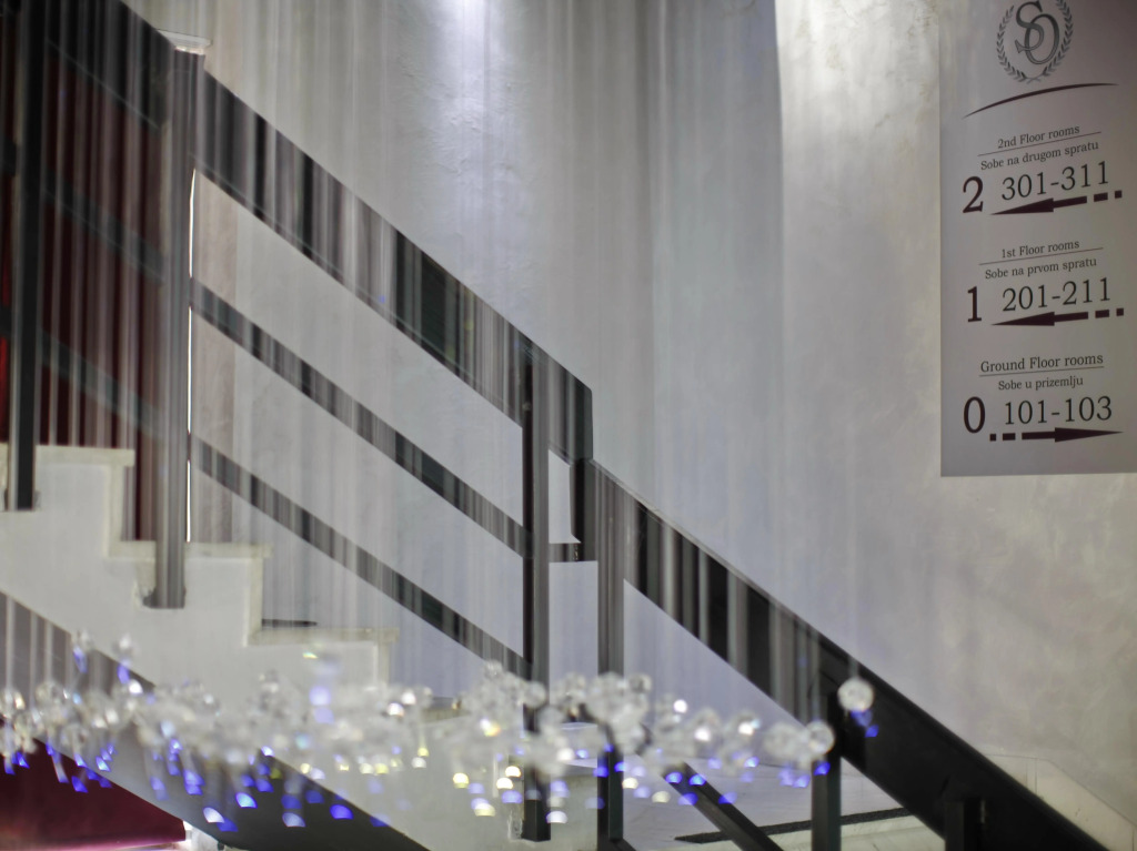Side One Design Hotel Garni