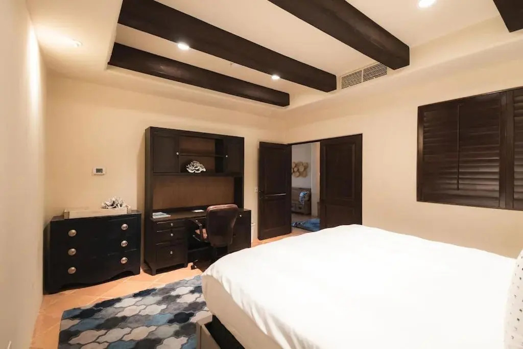 "Amalfi" 4 BDR Residence at Ultra Lux Hacienda!