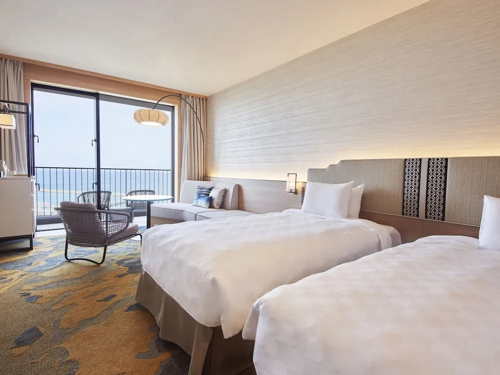 Отель Okinawa Prince Ocean View Ginowan