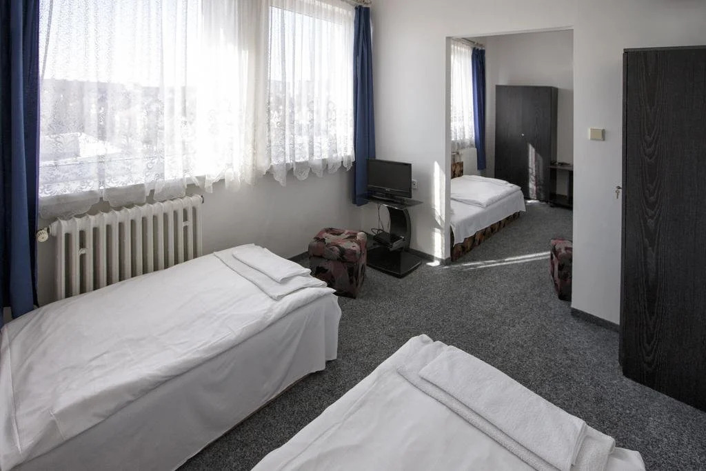 Hotel Bobr