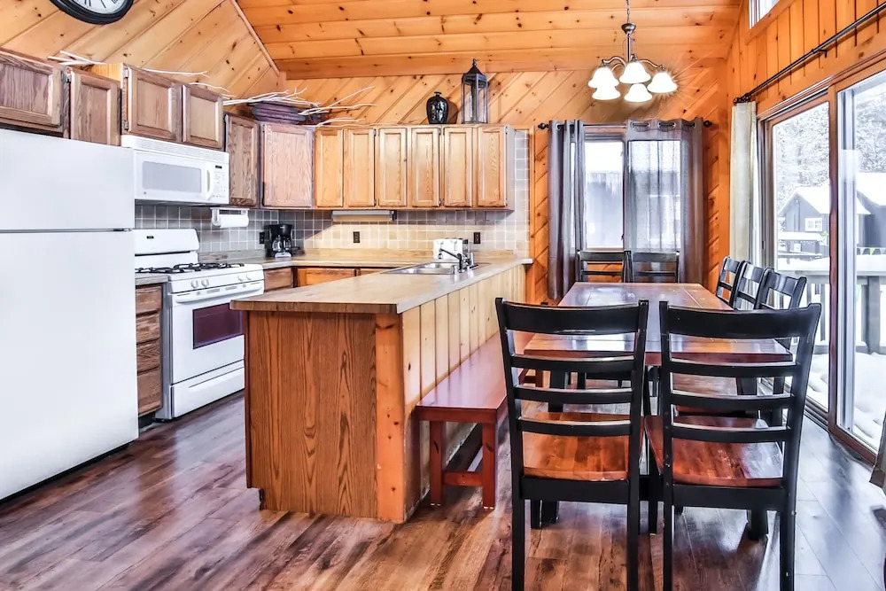 Country Loft - Elbert's - 5 Br Home