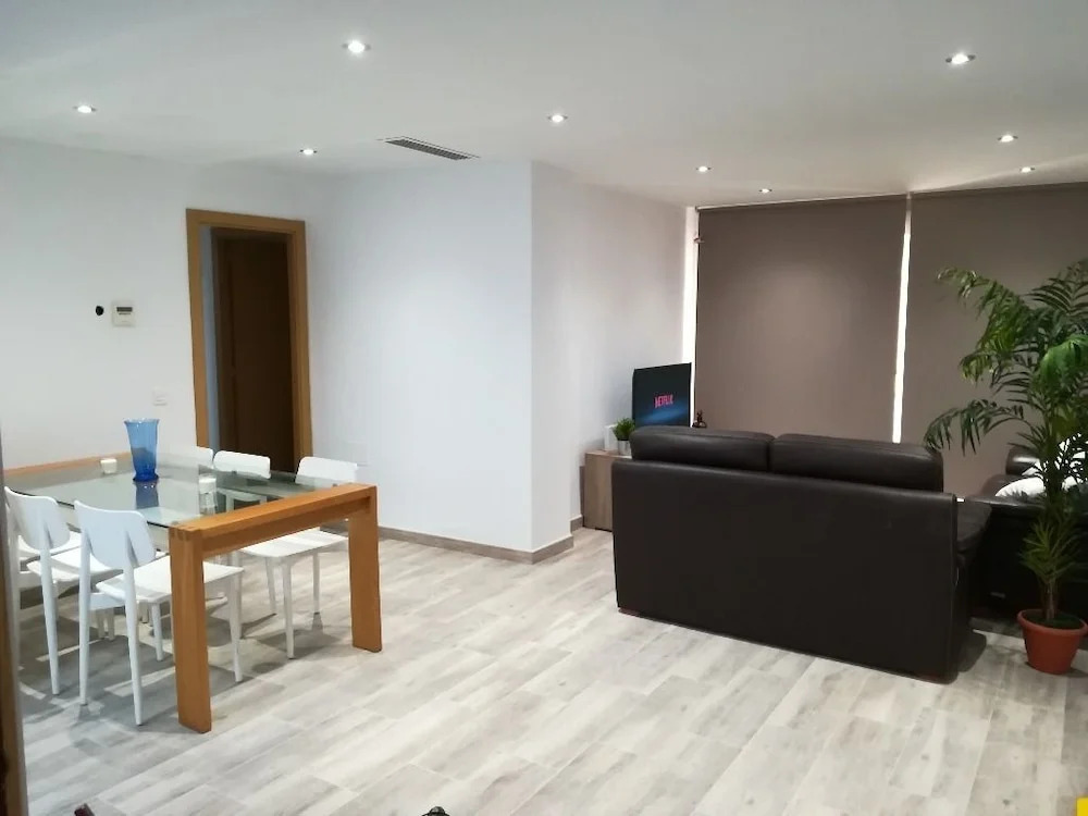 Perla I Pseo Marítimo Fuengirola