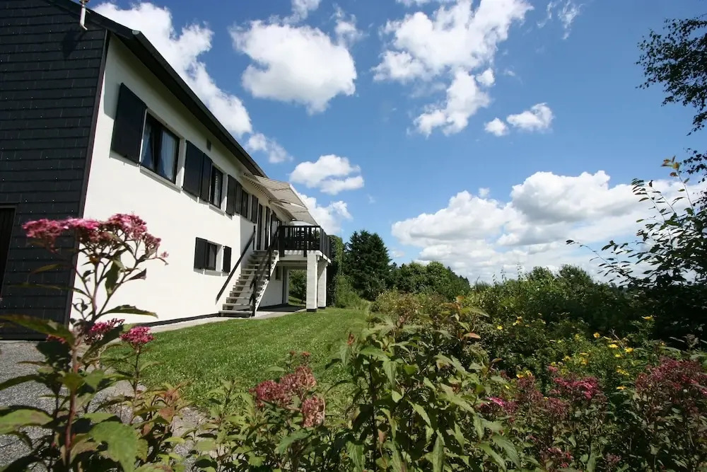 Charming Holiday House With Sauna, Tanning Bed, Garden, Terrace and Lovely View