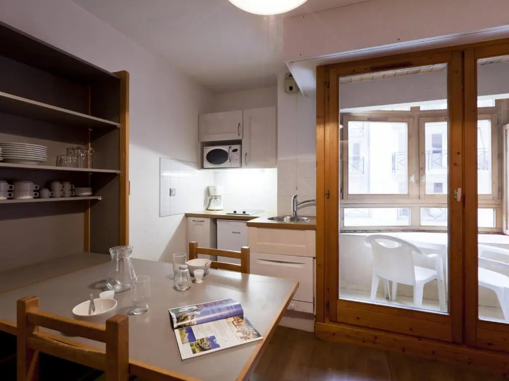 Appartement Brides-les-Bains, 1 pièce, 4 personnes - FR-1-512-80
