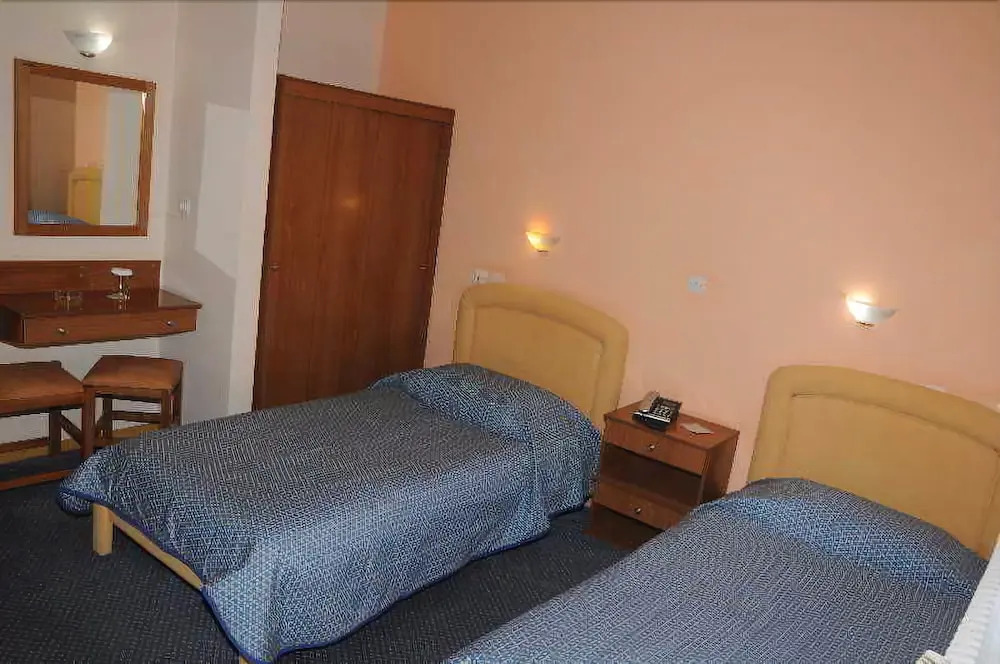 Hili Hotel