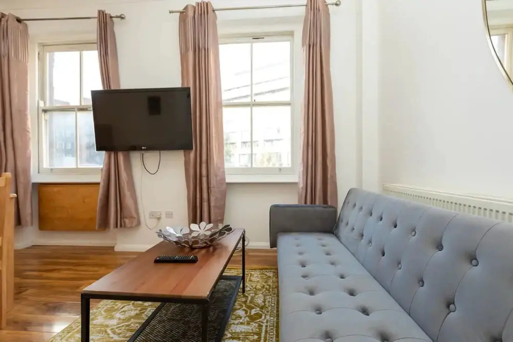 Centrally Located 1 Bedroom Apartment Near Paddington