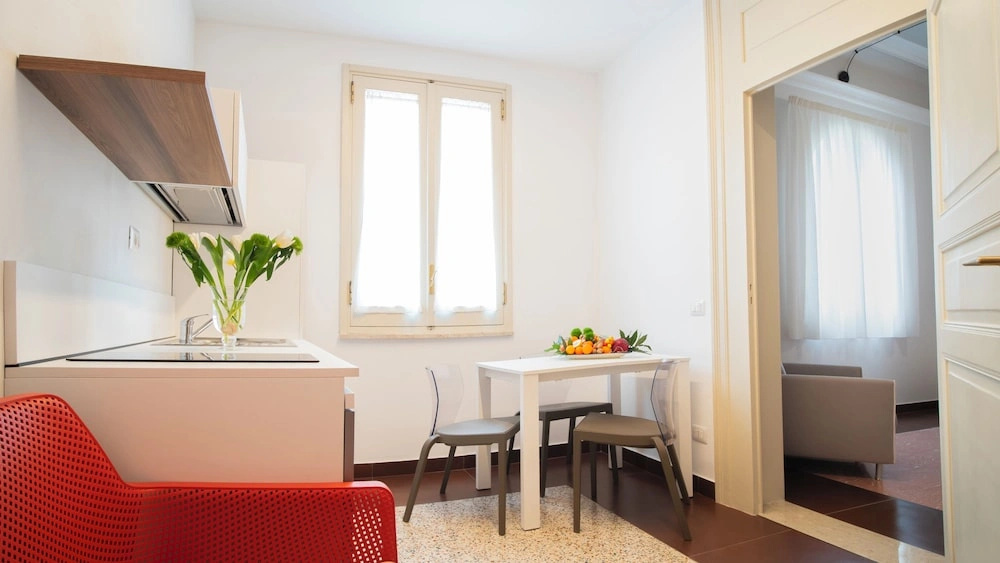 Nasis Apartments