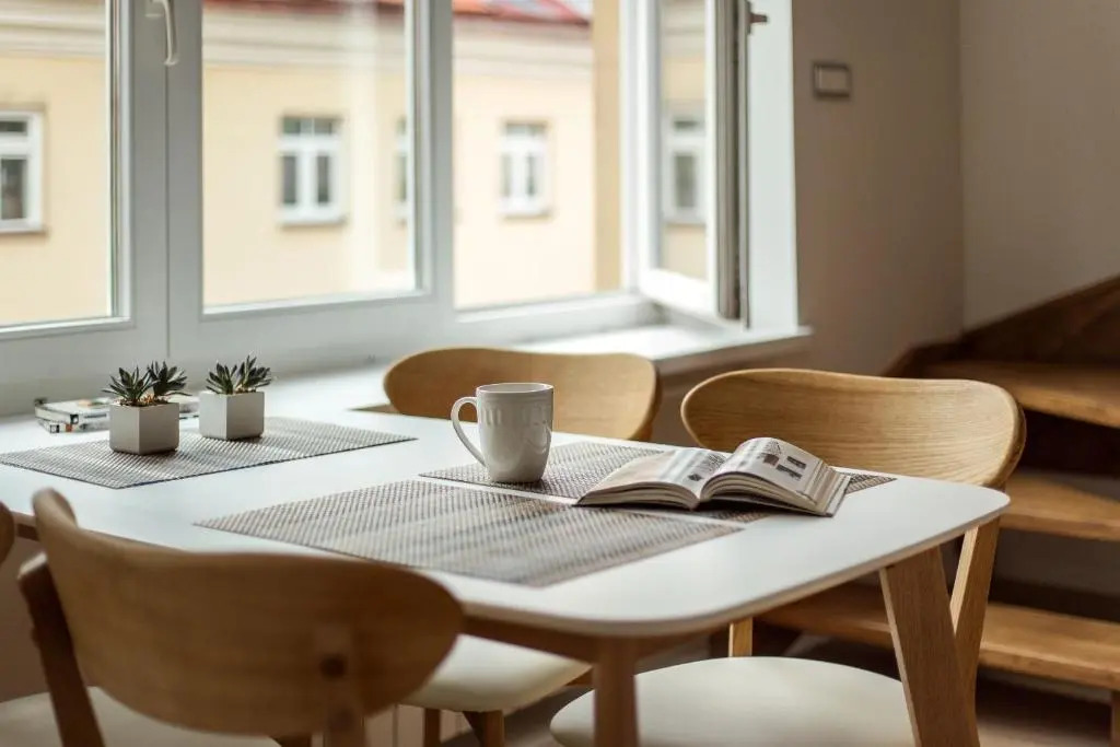 #stayhere - Spacious 2BDR Two Floor I Heart of Old Town