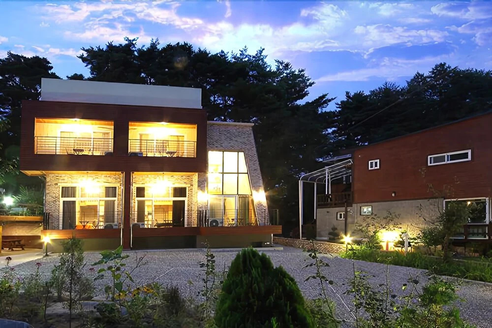 Gyeongpo Yangji Pension