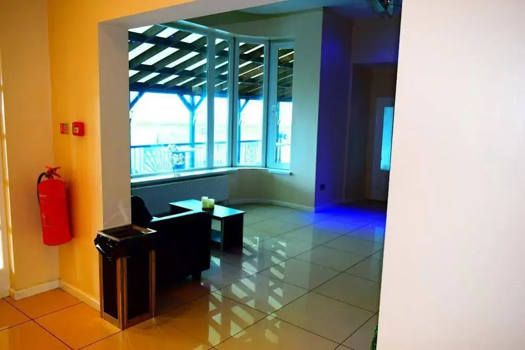The New Oceans Hotel
