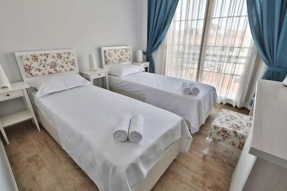 Emre Hotel 10 Oda