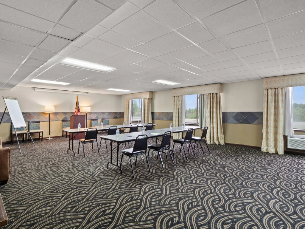 Comfort Inn Metro Airport