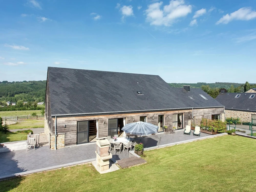 Pretty Cottage in Rendeux With Terrace, Garden and Barbecue