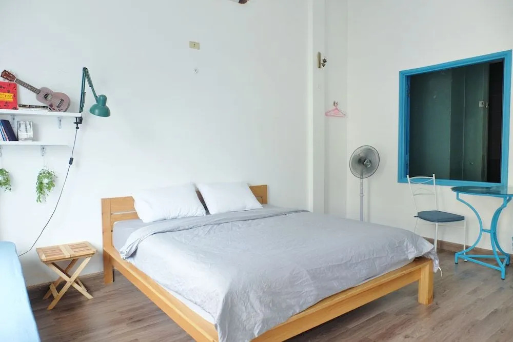 Santorino Coffee & Tea Homestay