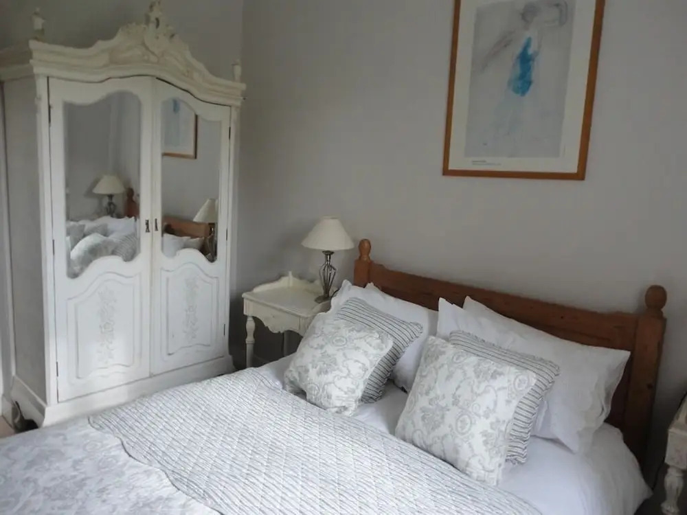 Rame Barton Guest House and Pottery