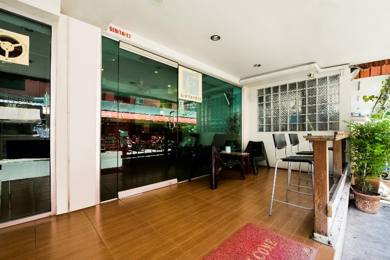 Sweet Pound Hotel