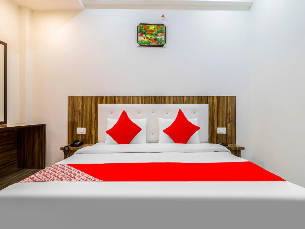 OYO Flagship 86255 Hotel Elite Inn