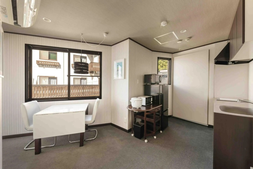 Address Nagasaka