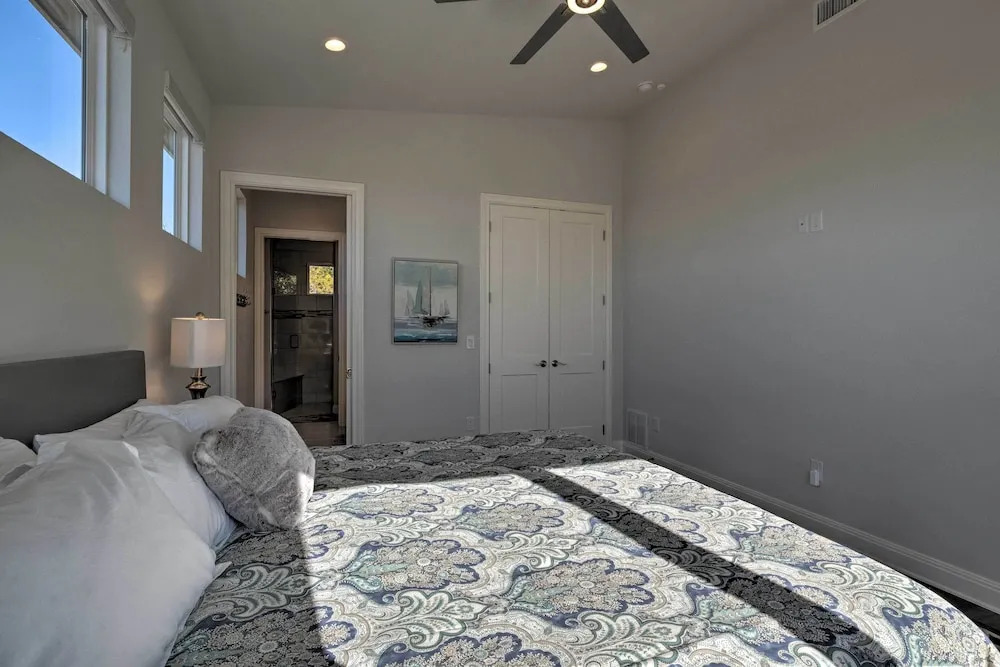 Modern Lake Travis Haven w/ Resort Amenities!