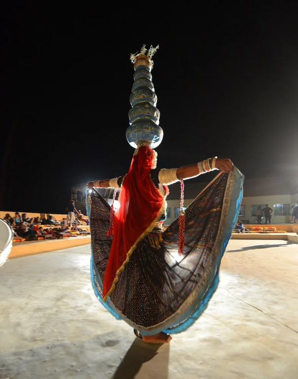 Camp e Khas