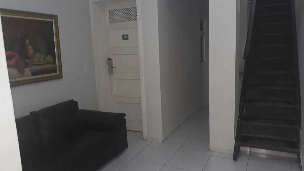Praia dos Amores Hostel