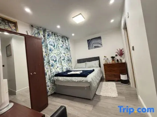 Min Su Rooms