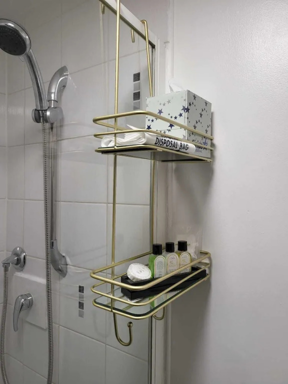 Lovely 2-bed Apartment in West Bromwich