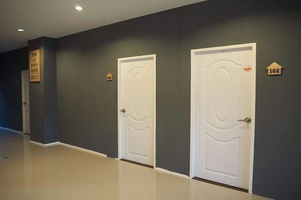 INDY Room Hostel