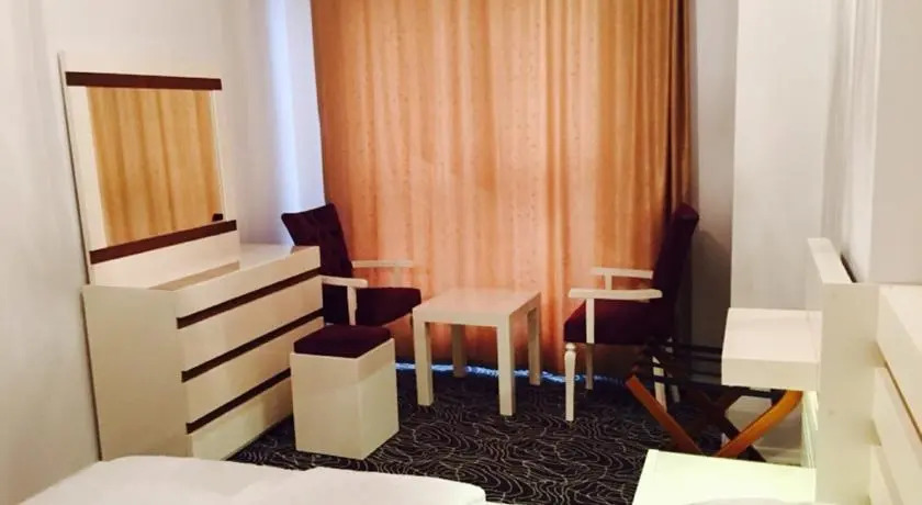The White Points Suites & Studios Tuyap