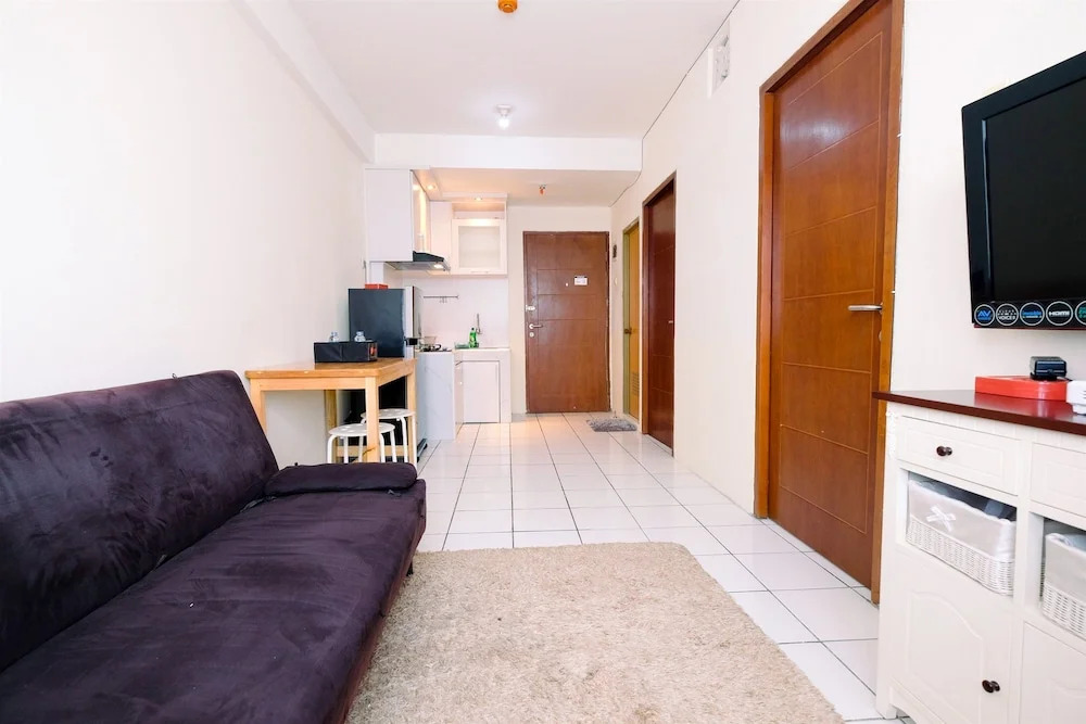 Best Price 2BR East Park Apartment