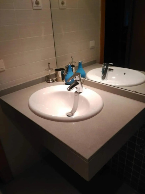 Stylish Flat, 2 Bathrooms And Swimmigpool!!