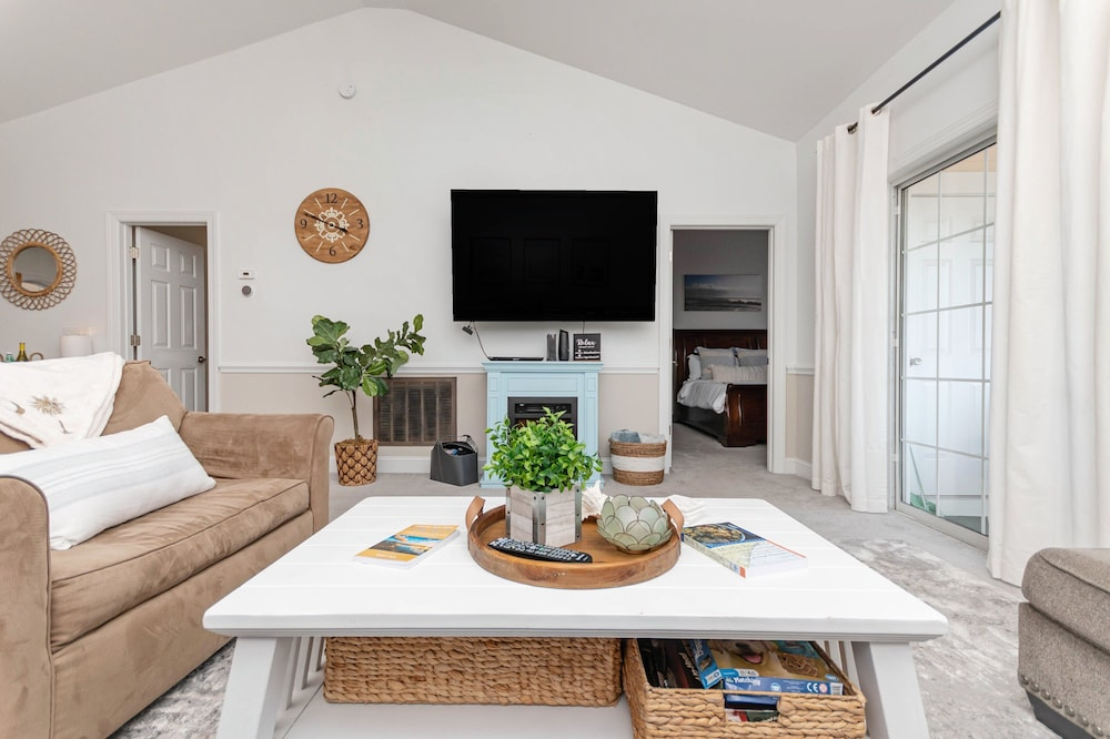 Magnolia North 4878-304