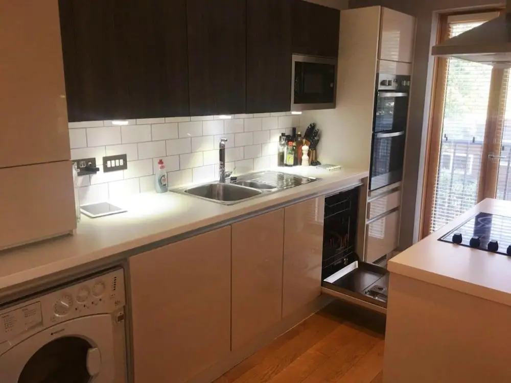 Modern 3 Bedroom House in Central Manchester